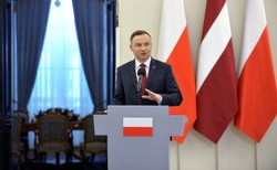 Prezydent Duda dziękuje za życzenia i pisze: Przyjaciół nikt nie będzie mi wybierał...