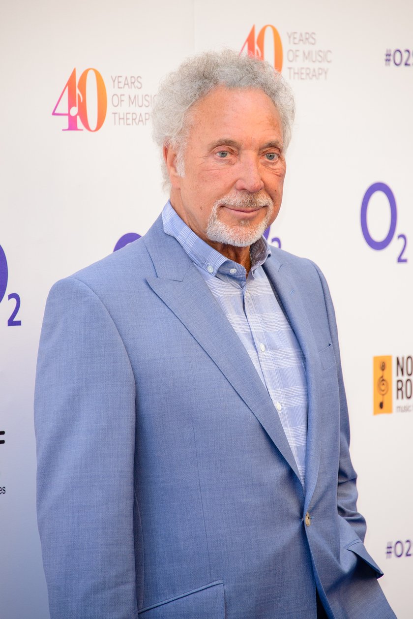 Tom Jones znalazł miłość. To żona jego przyjaciela