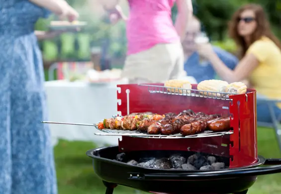 6 patentów na weekendowe grillowanie w stylu fit