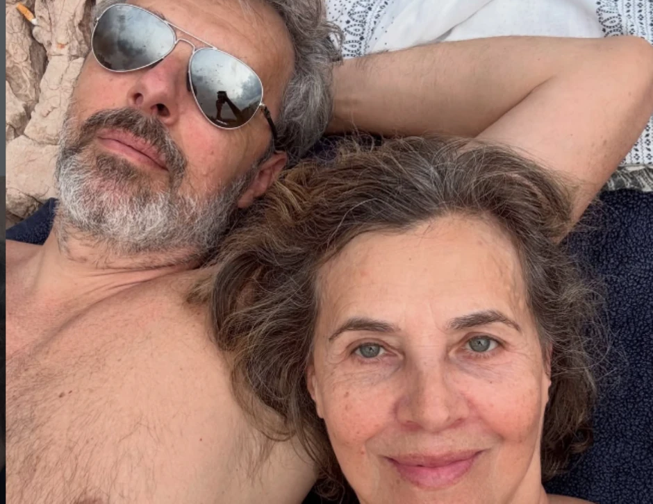 Glumac (58) u braku sa 8 godina starijom koleginicom, a sad se skinuli na plaži
