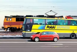 Auto, pociąg czy autobus?