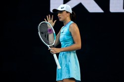 Iga Świątek przed konferencją prasową miała dylemat dotyczący... klapek