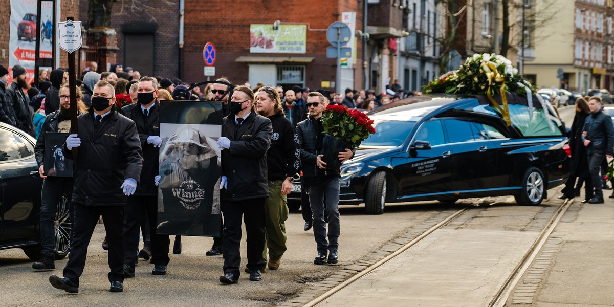 Pogrzeb Romana Kostrzewskiego odbył się dziś, 18 lutego 2022 roku w Bytomiu. 