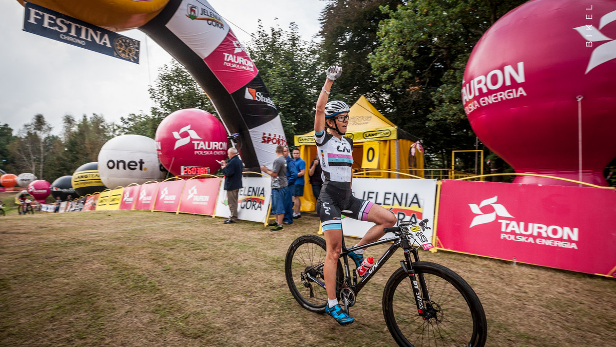 Maja Włoszczowska zajęła pierwsze miejsce w zawodach klasy XCC w Jeleniej Górze. Pierwsza część imprezy pod nazwą Jelenia Góra Trophy Maja Włoszczowska MTB Race odbyła się w Parku Paulinum i była bardzo widowiskowa dla kibiców. W niedzielę wyścig w klasie XCO.