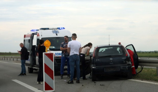 Saobraćajna nesreća 
