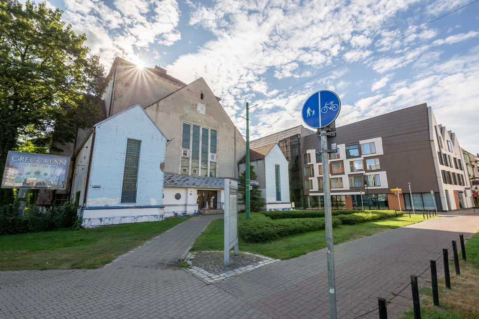 Opuszczona synagoga w Poznaniu przy ulicy Wronieckiej