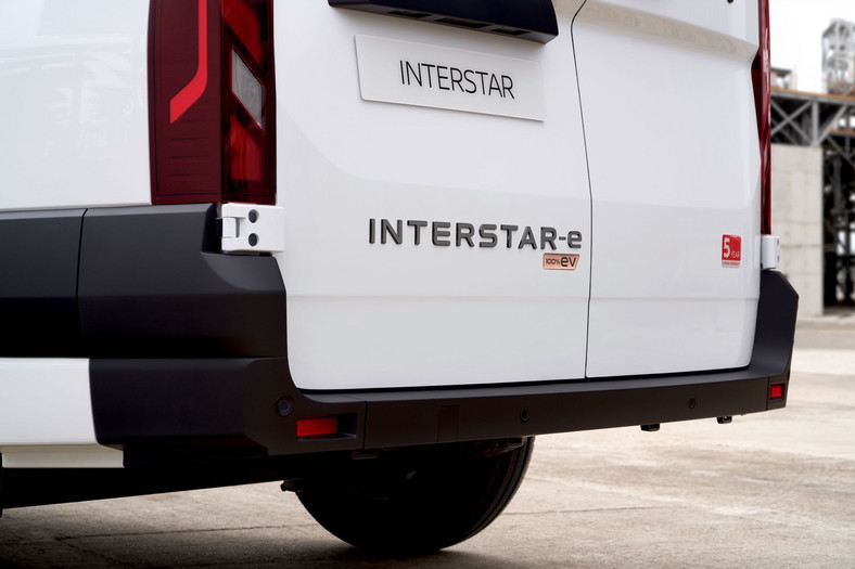 Nissan Interstar III