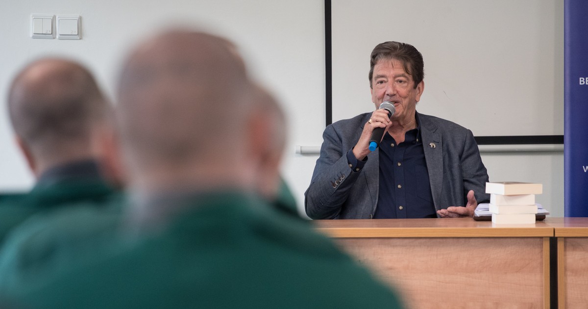 Graham Masterton zachęca polskich więźniów do pisania!