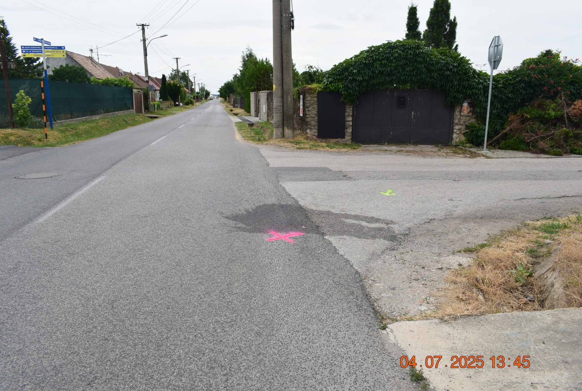 Vodič zrazil v Horných Orešanoch cyklistku.