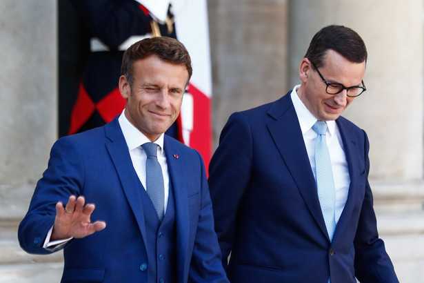 Emmanuel Macron i Mateusz Morawiecki