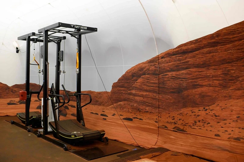 NASA CHAPEA Mars Dune Alpha Habitat ćwiczenia symulujące niską grawitację