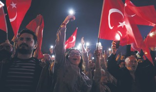 Żółta kartka od wyborców dla Erdoğana