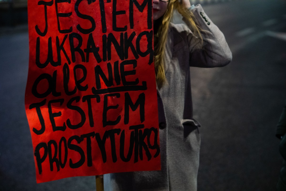 Już jedna trzecia Ukraińców przyznaje, że zetknęła się z poczuciem wyższości ze strony Polaków