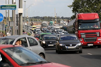 PwC: Za trzy lata może brakować nawet 200 tys. kierowców