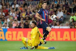 La Liga. Lewandowski bez gola w debiucie. 'Barca' tylko zremisowała z Rayo