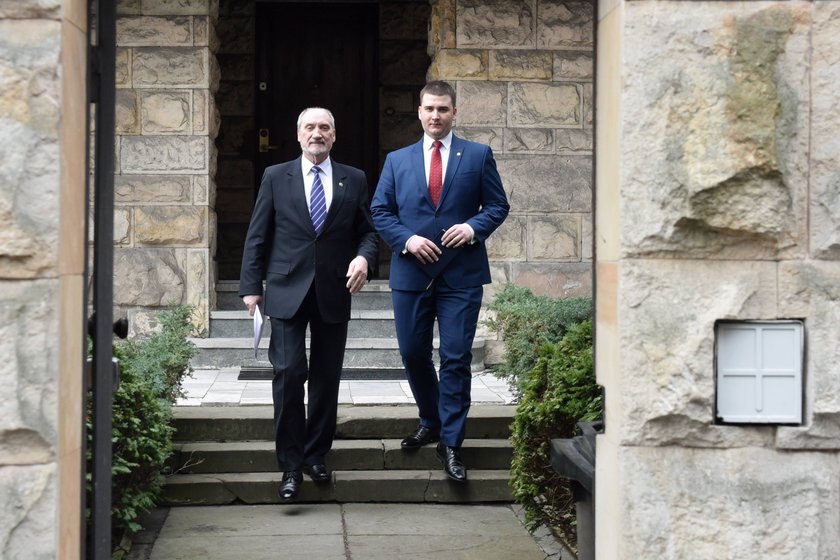 Bartłomiej Misiewicz i Antoni Macierewicz