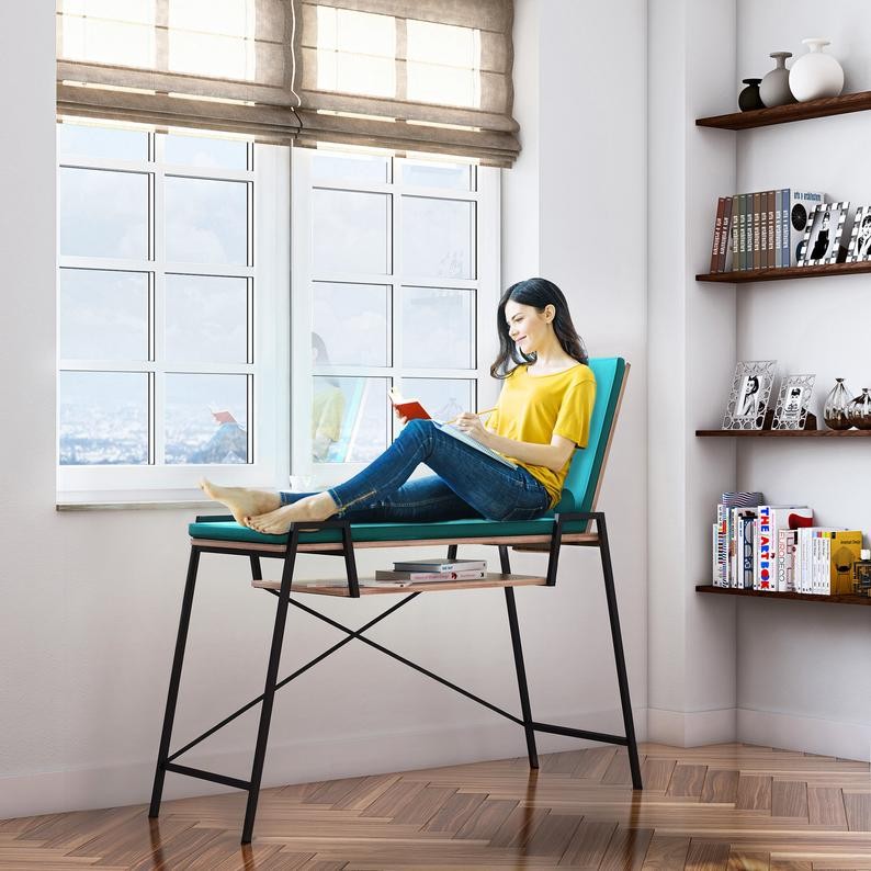 ... et se transforme en quelques secondes en confortable banquette.