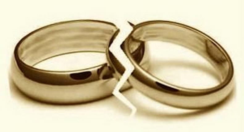 How missing underwear caused dissolution of 3-year-old marriage. [NAN]