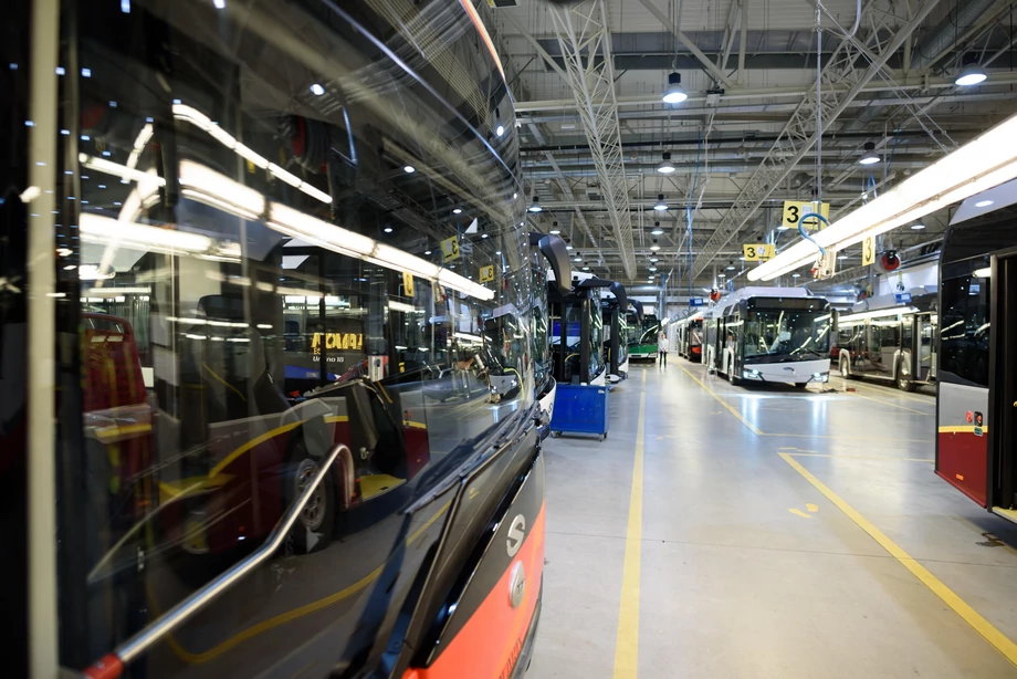 Wnętrze fabryki autobusów firmy Solaris Bus & Coach S.A. zlokalizowanej w podpoznańskim Bolechowie.