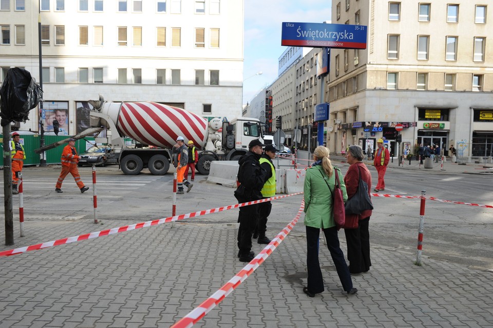 W stolicy zapadła się ziemia