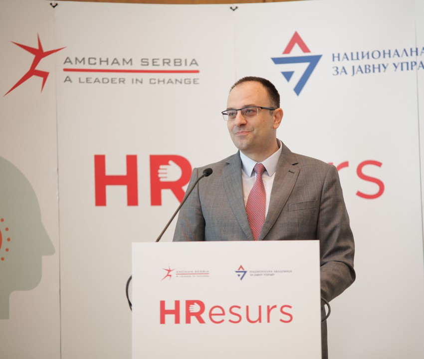 Dražen Maravić, v.d. 
direktora akademije