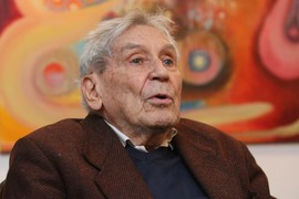 Na OVOM skrovitom mestu, bez raskoši i pompe, POČIVA Vladeta Jerotić: Čuveni akademik po ličnoj želji SAHRANJEN PORED VOLJENE JELENE