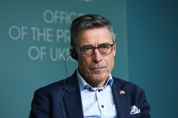 Były szef NATO o Rosji: Niedźwiedź uzbrojony w broń atomową w kurniku