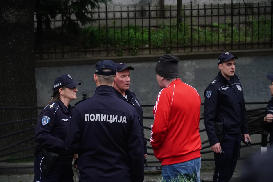 Policija ispred škole tokom kobnog dana 