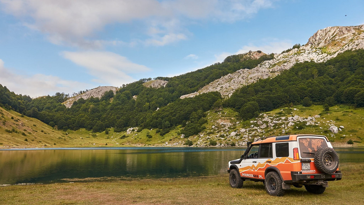 Offroadowo przez Bałkany. Przejdź przez dzikie pasma górskie Czarnogóry