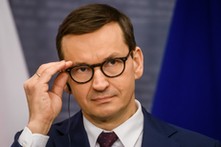 Afera węglowa RARS. Prokuratura bada decyzję Morawieckiego o imporcie węgla