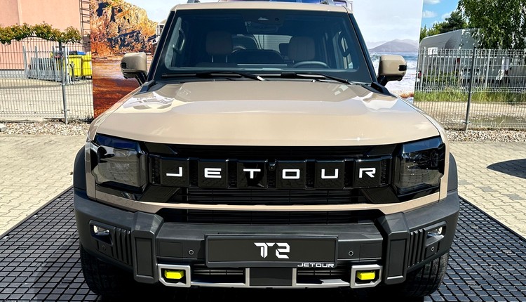 JETOUR T2 już w Polsce. Ceny sensacją, silnik 1.6 będzie hitem