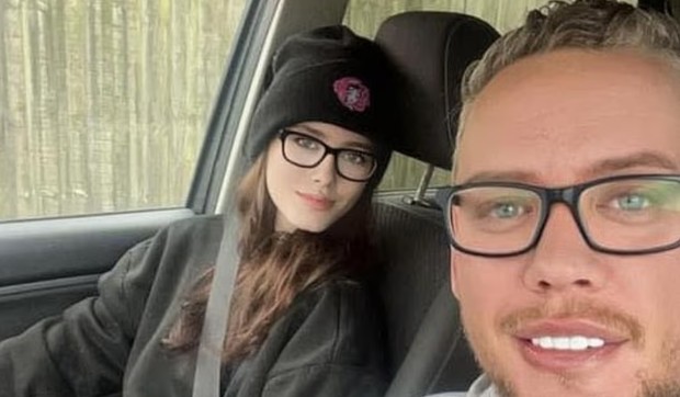 Dejmi-Li Bisko i njen otac Džek Bisko