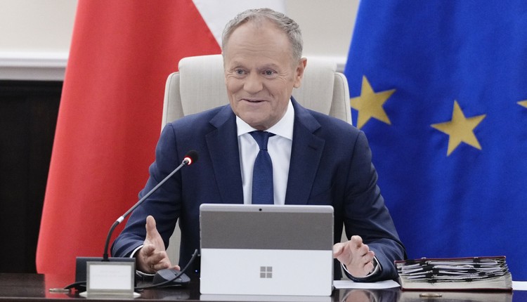 Nowy sondaż ucieszy Tuska. Jedna z partii po zmianie lidera notuje fatalny wynik