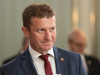 Raś: Dziękuję za dobre słowo po zaskakującej decyzji mojej partii