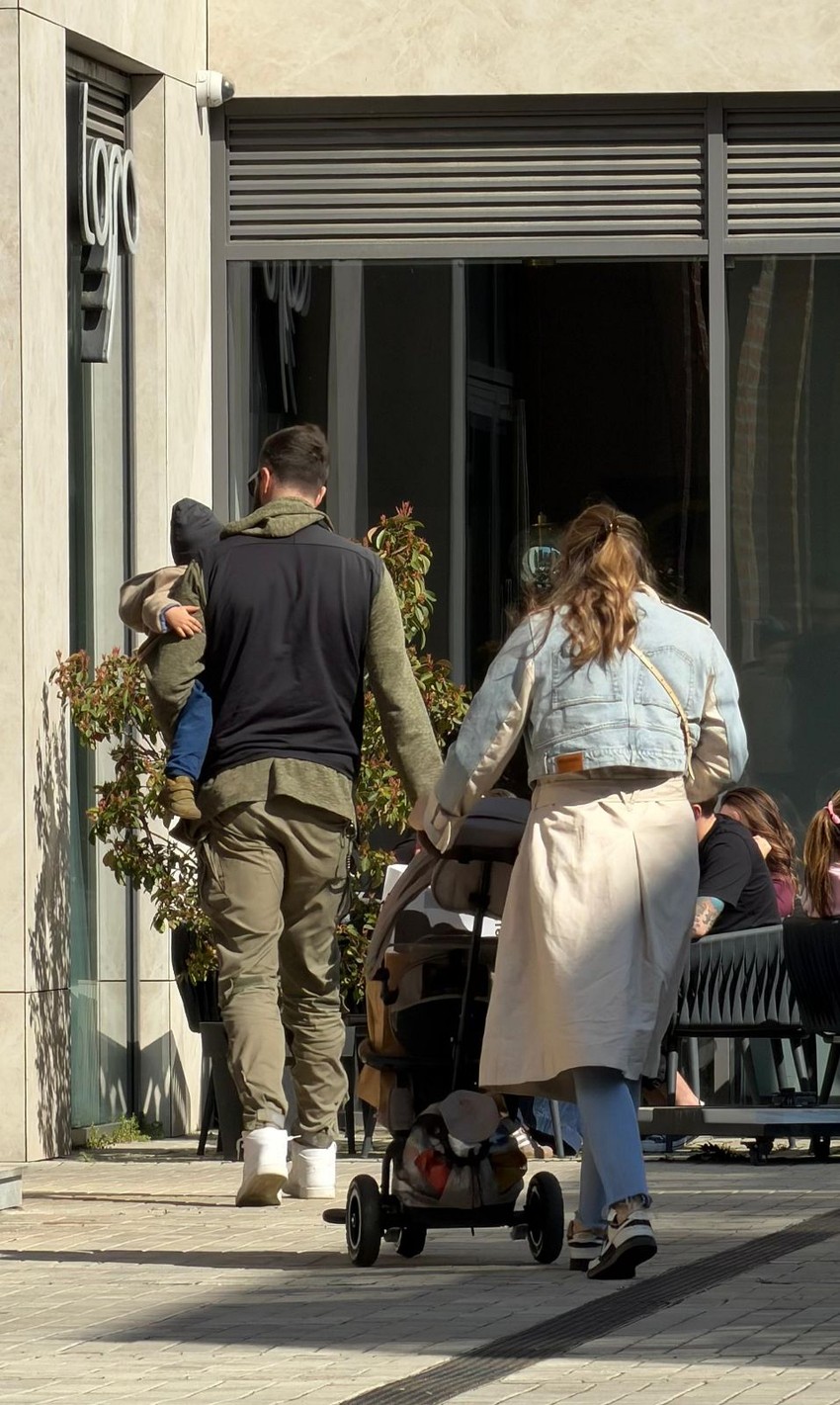 Prve slike Miroslava Raduljice sa sinom Ignjatom