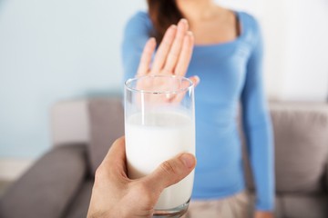 Ha tejallergiás a baba, az anyának kell tejmentesen táplálkoznia
