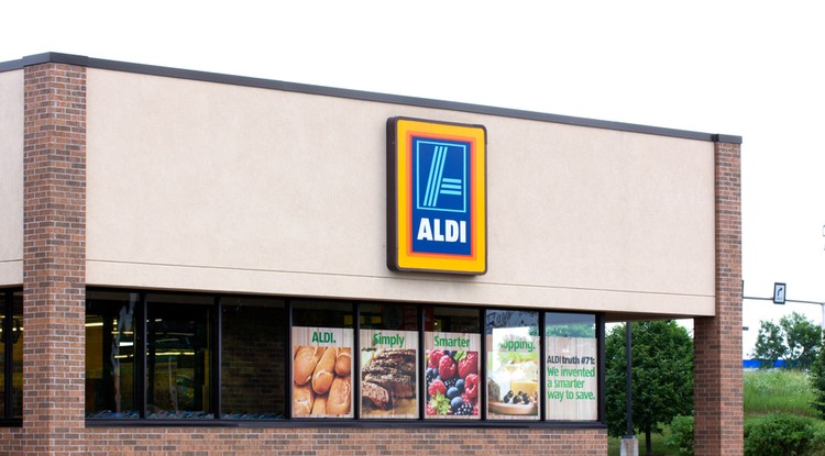 A vaj után a trappista sajt árát is csökkenti az Aldi Fotó: Northfoto