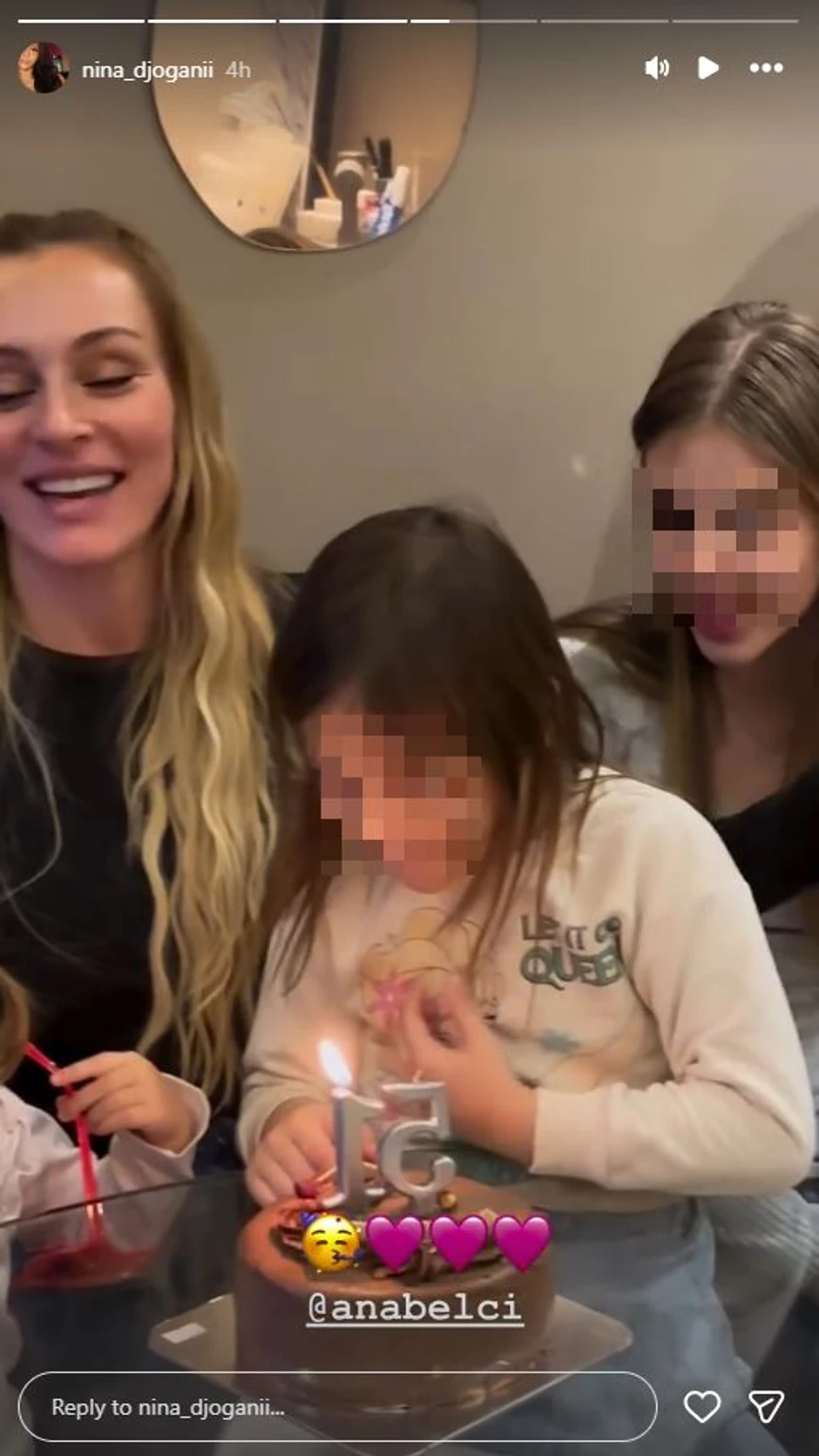 Nina Đogani, objava