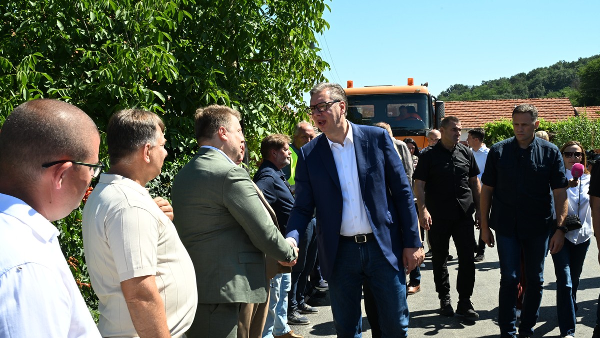 Vučič 