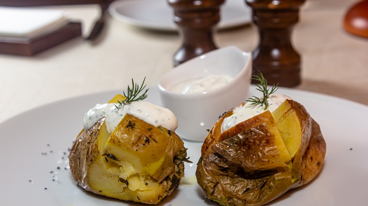 Recept na pečené zemiaky v šupke.