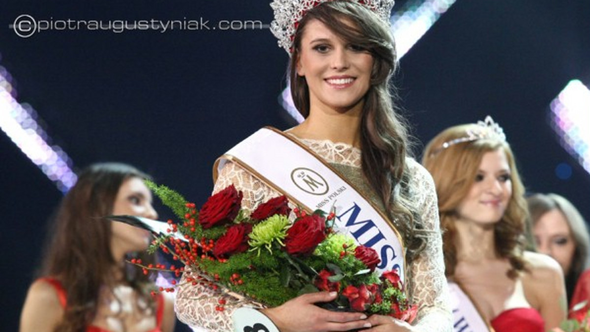 23-letnia studentka z Krakowa, Miss Polski 2012, ma szansę zostać oficjalnie najpiękniejszą kobietą świata. Wybory zostaną zorganizowane w Indonezji - informuje portal mmkrakow.pl.