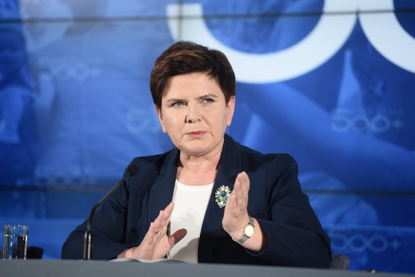 Szydło o awansie Bugały. Aż trudno w to uwierzyć...