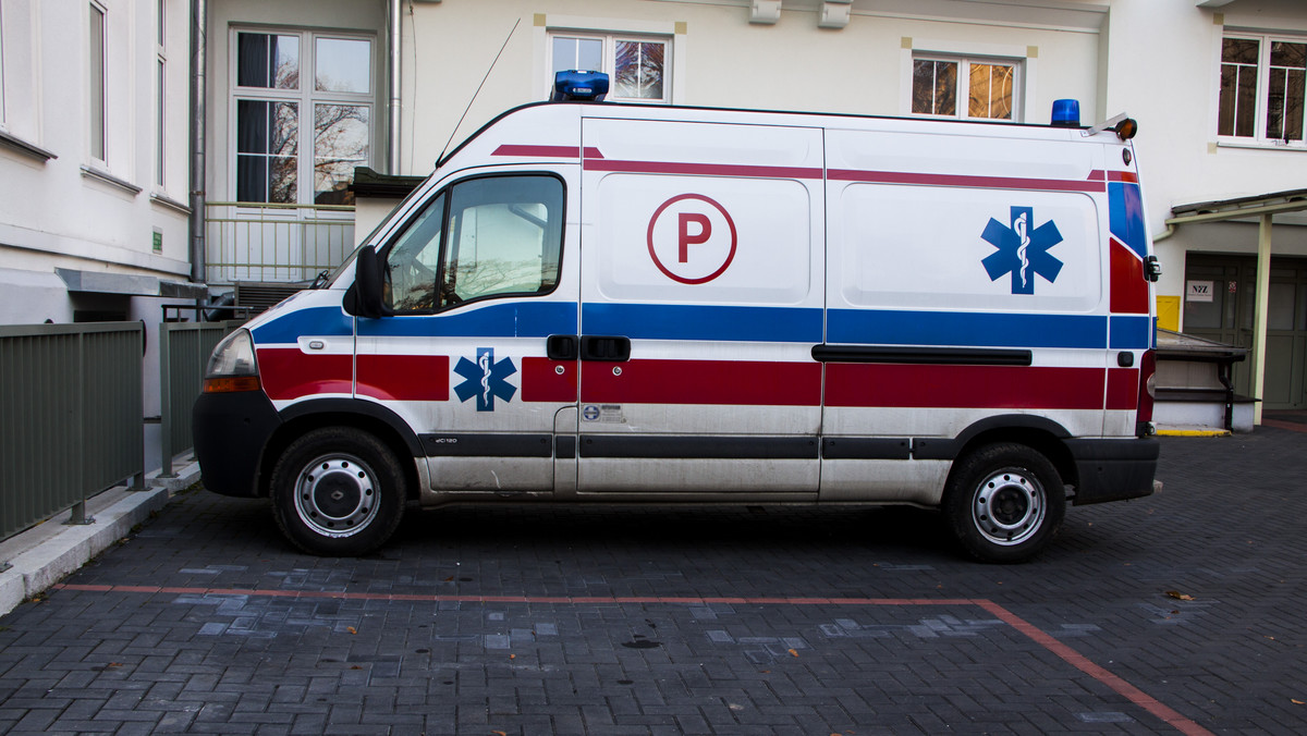 Ponad 20 dzieci z objawami silnego zatrucia trafiło do szpitali w Zakopanem i Nowym Targu. To uczestnicy kolonii zakwaterowani w jednym z pensjonatów w Murzasichlu - informuje RMF FM.