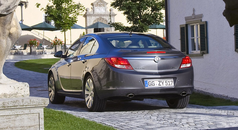 Opel Insignia: do początku produkcji z Euro 5