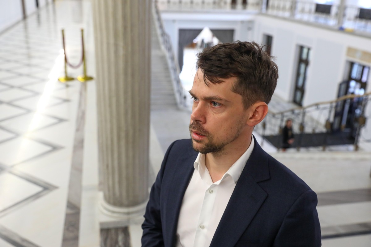 Lider Agrounii Michał Kołodziejczak w Sejmie w Warszawie