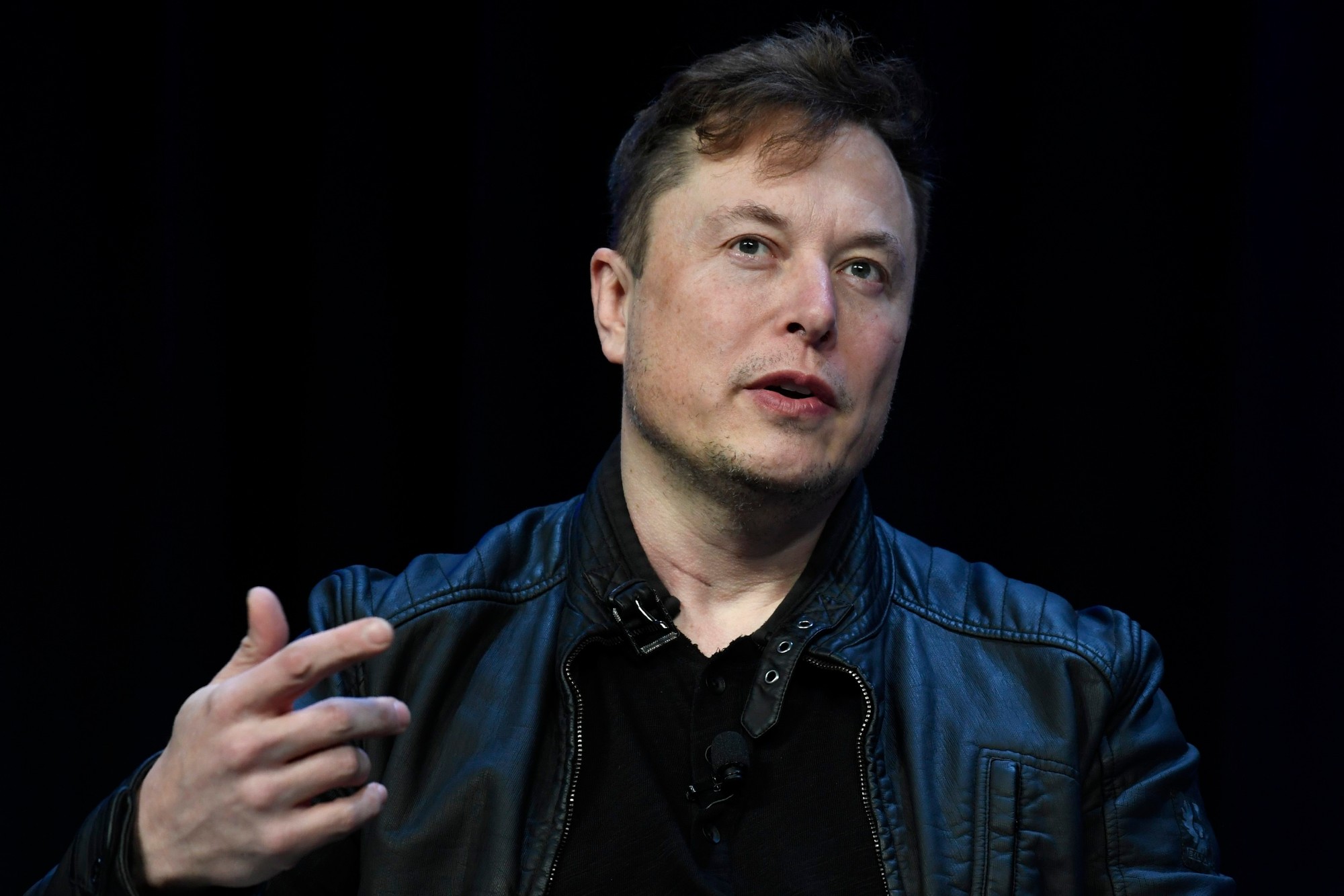 Miliardár Elon Musk.