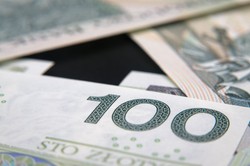 TK. Rząd zablokował publikację wyroków. 150 000 emerytów musi iść do sądu przeciwko ZUS? Nie ma innego rozwiązania?