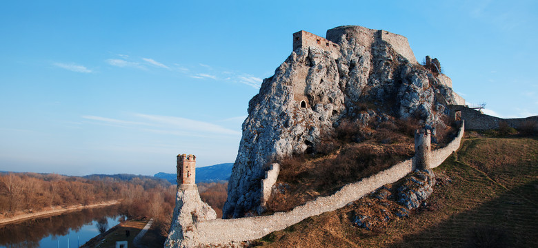 Małe Karpaty: Zamki pośród gór