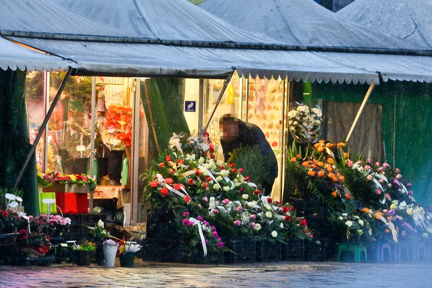 Rządowa bryka jako dostawczak do kwiaciarni