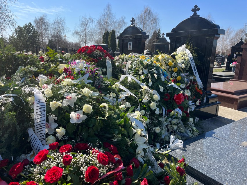 Grob Saše Popovića